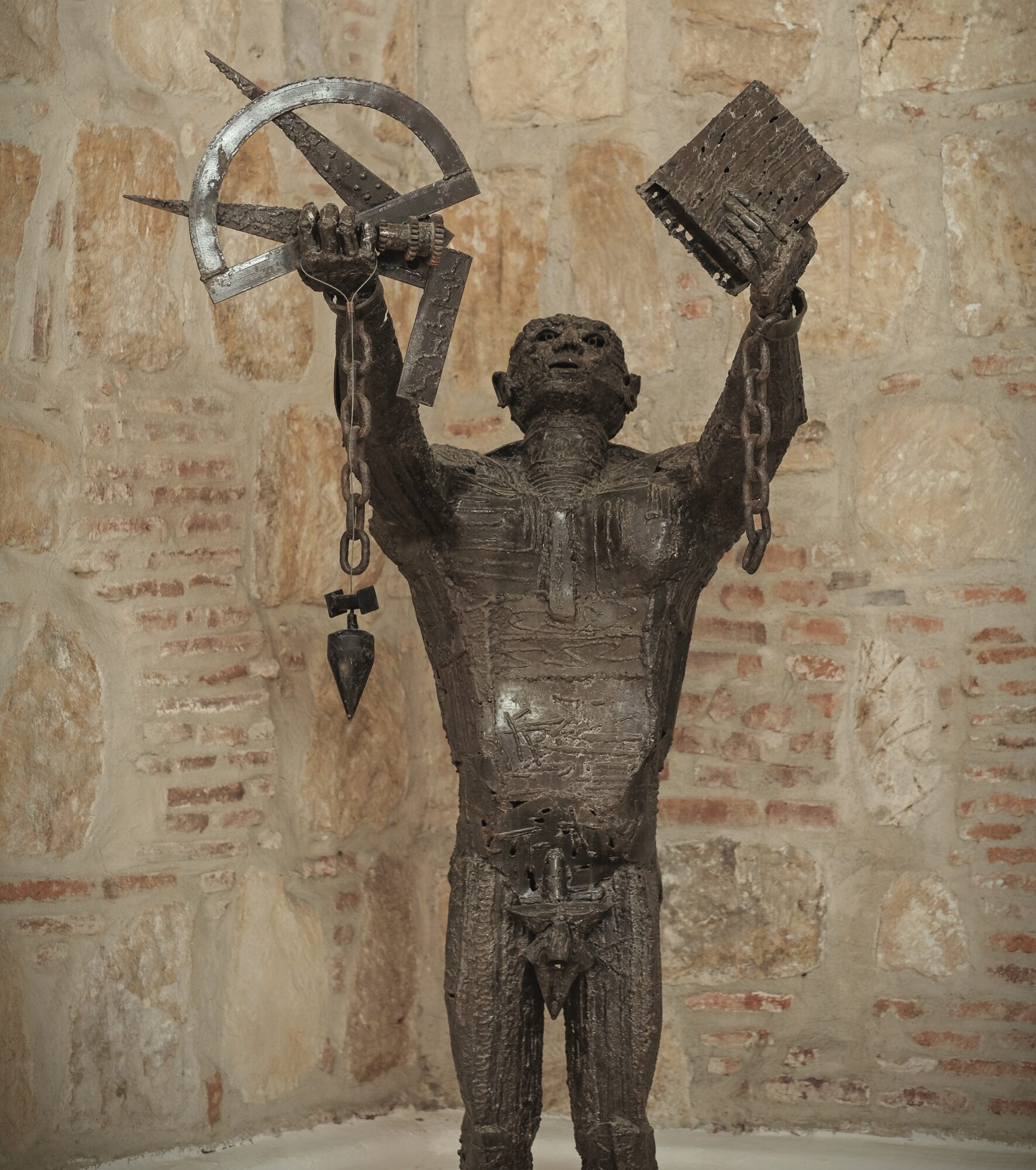A statuette of a figure breaking its chains and holding Masonic working toolsat the Oaxaca Masonic Temple of the Gran Rito Nacional Benito Juarez. Masonry has a long history in Mexico and many historic and present connections to California Masonry.