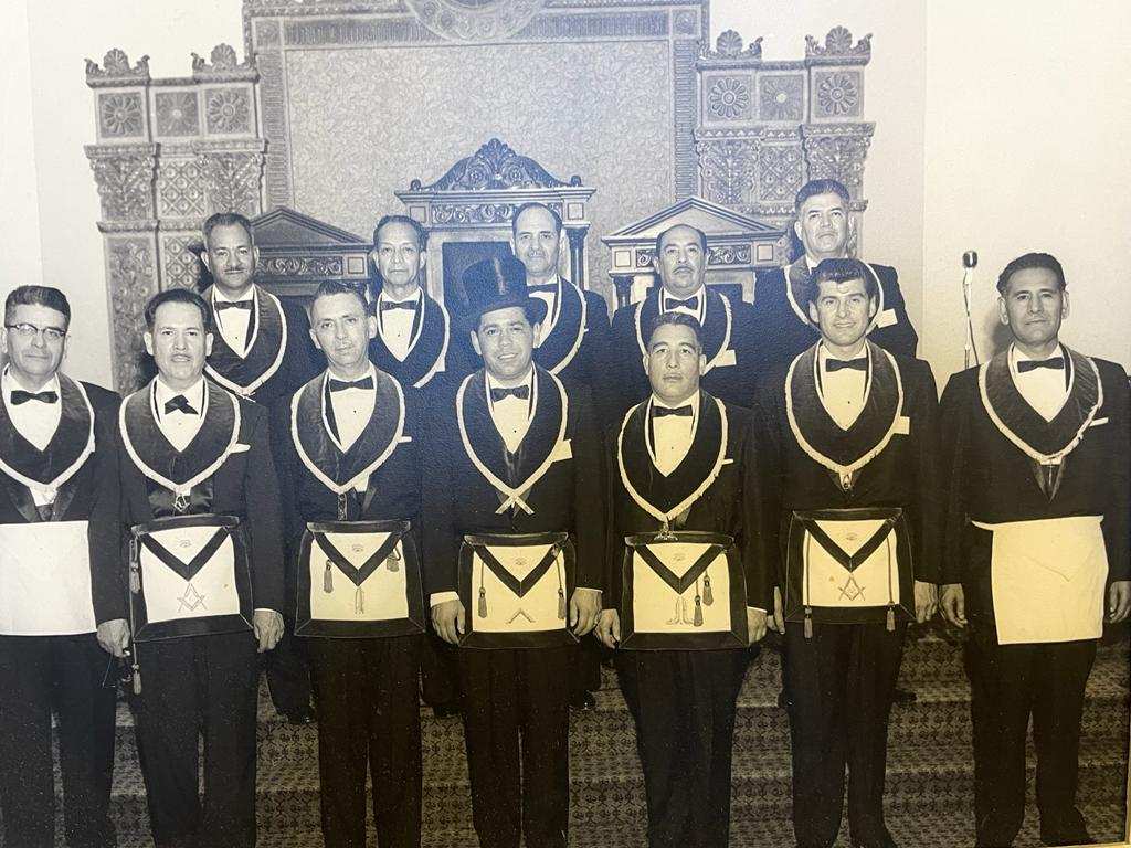Photo of the original members of Maya Lodge No. 793, the first Spanish-speaking lodge in California.